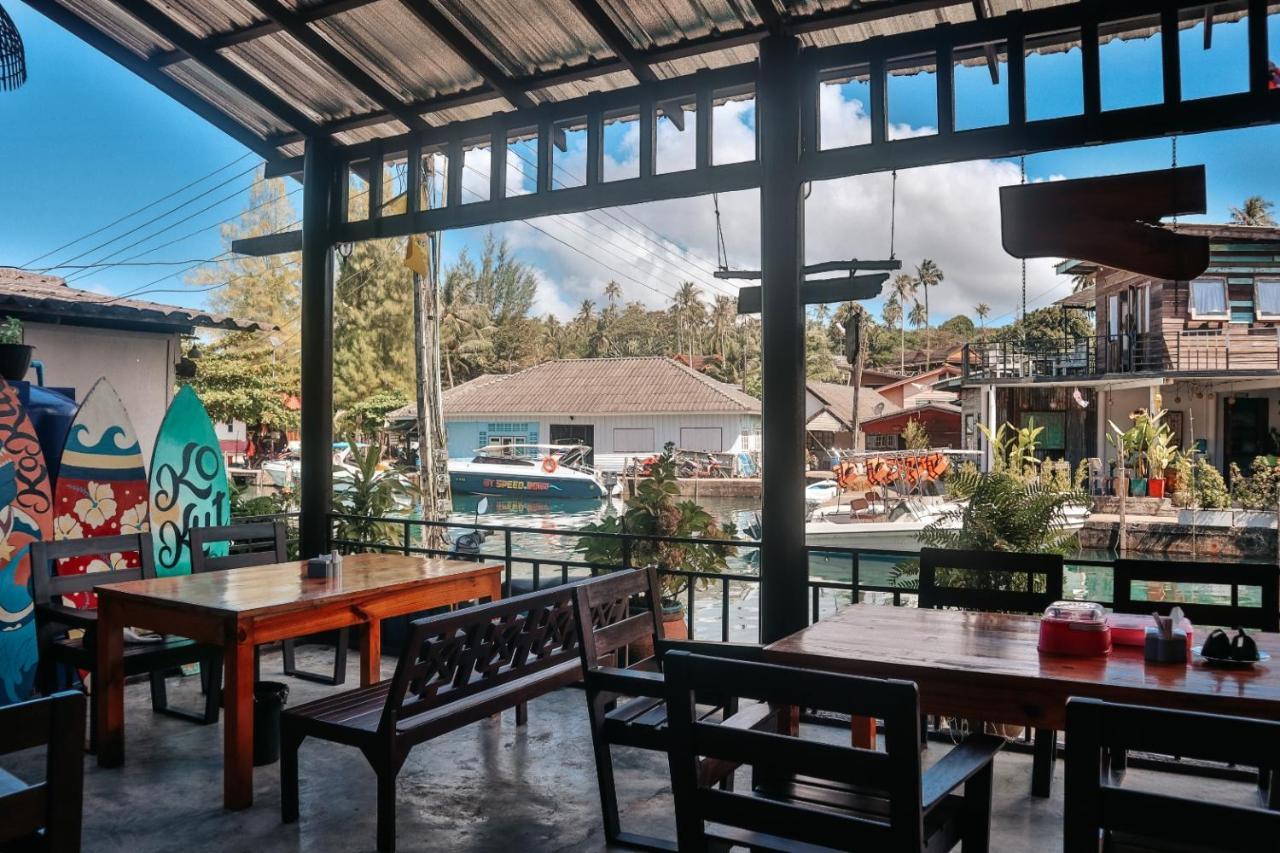 Baan Rabieng Talay Homestayบ้านระเบียงทะเล โฮมสเตย์เกาะกูด Ko Kut Exteriér fotografie